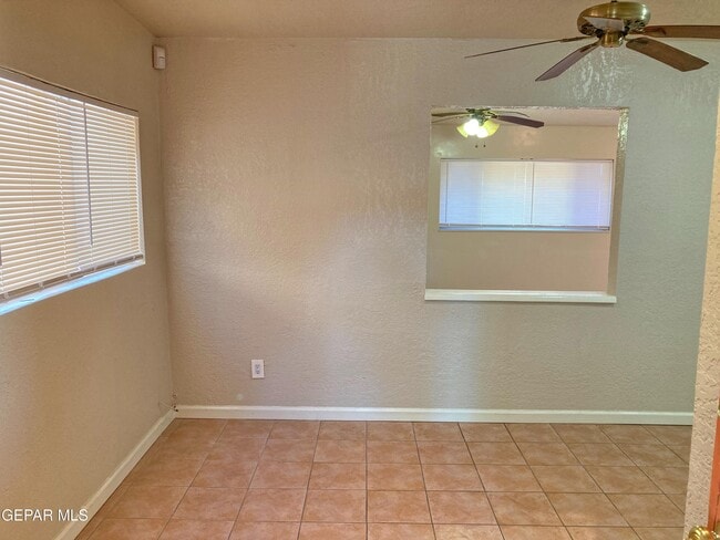 Photo - 1308 Montana Ave Unit #B