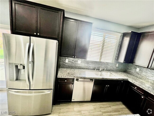 Building Photo - 8667 W Moon Crater Ave Rental