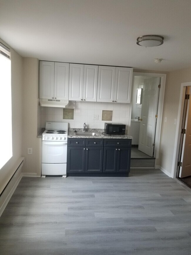 Photo - 1827 S 18th St