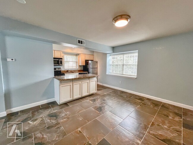 Photo - 813-819 Irma Ave Unit 817#1