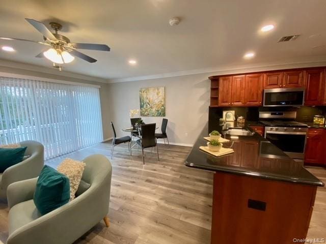 Photo - 24 Neal Path Unidad 24