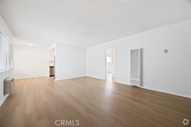 Building Photo - 117 S Ave 54 Unit 7 Rental