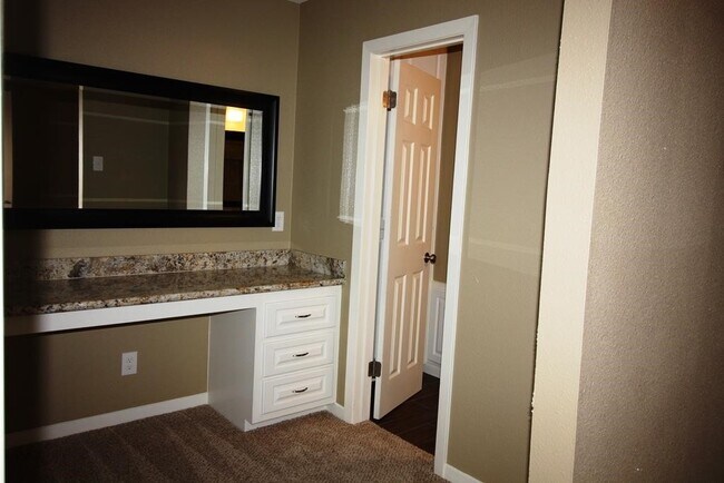 Photo - 1766 Maux Dr