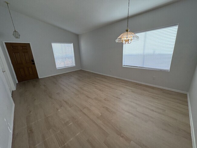 Photo - Sunrise & Sabino Canyon Four Bedroom Rental