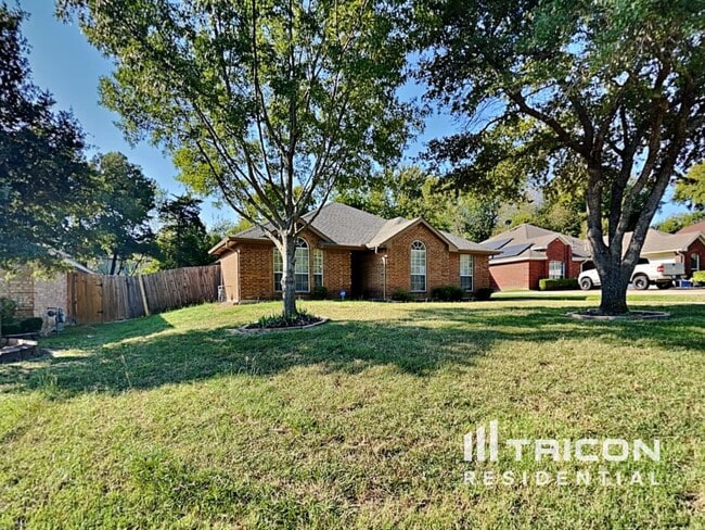 Photo - 352 N Beltwoods Dr