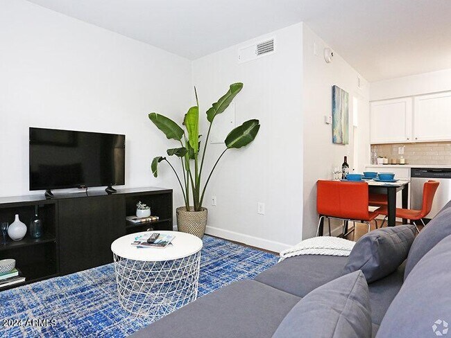 Photo - 3101 N 32nd St Unit ST