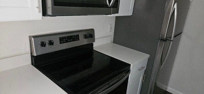 Photo - 7900 N Stadium Dr Unit 82