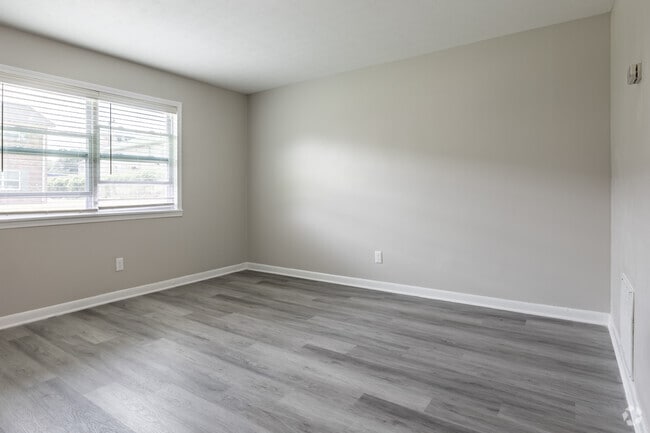 2BR, 1.5BA - 1069SF