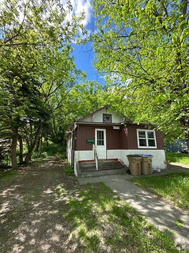 Building Photo - 728 Arbor Ave SE Unit 1 Rental