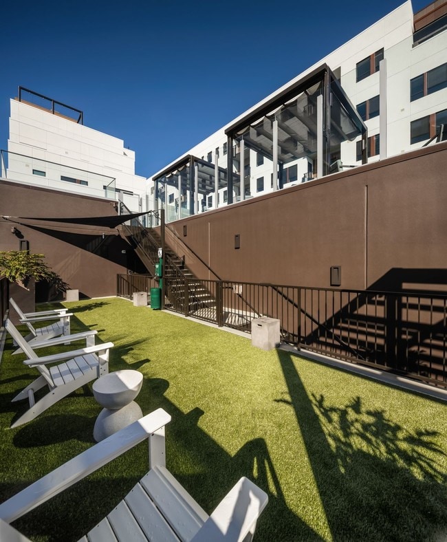 Apartamentos Pierside North — foto de la comunidad