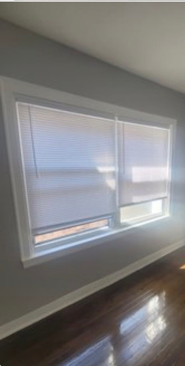 Photo - 8043 S Maryland Ave