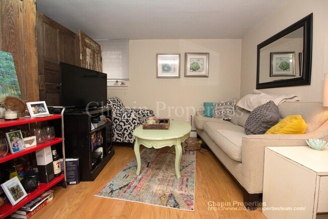 Photo - 105 Chestnut St Unit 6