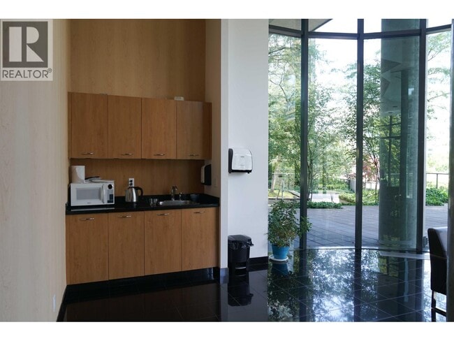 Photo - 1331 W Georgia St Unit 8F