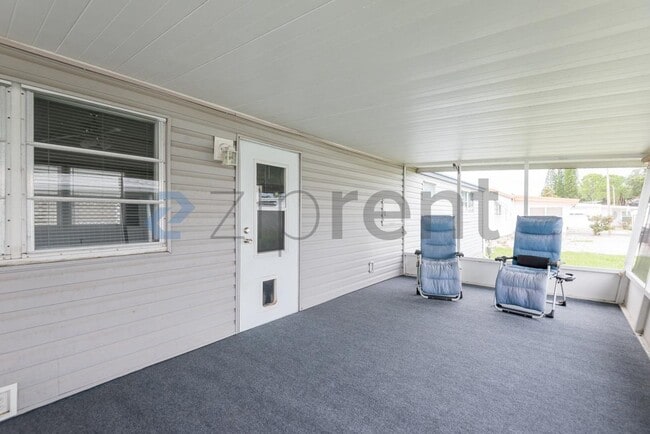 Photo - Unit #322
