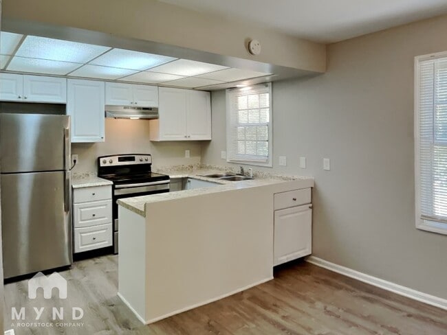 Photo - 6372 Birchview Dr S