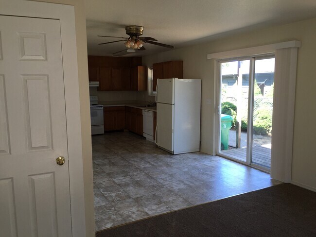 Photo - geach01 Unidad 6630-2