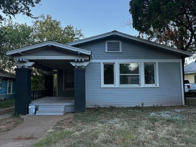 Building Photo - 2123 Ave G