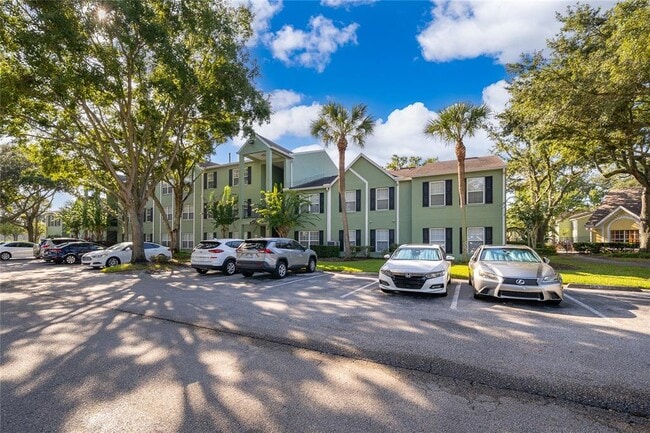 Building Photo - 2007 Dixie Belle Dr Unit L