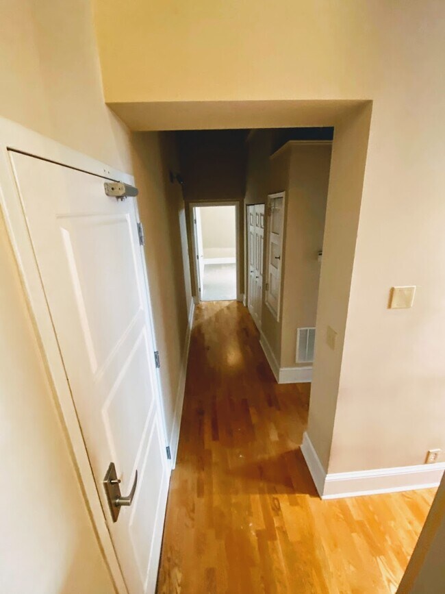 Photo - The Hannaford - 5 Minutes to Downtown Cincy