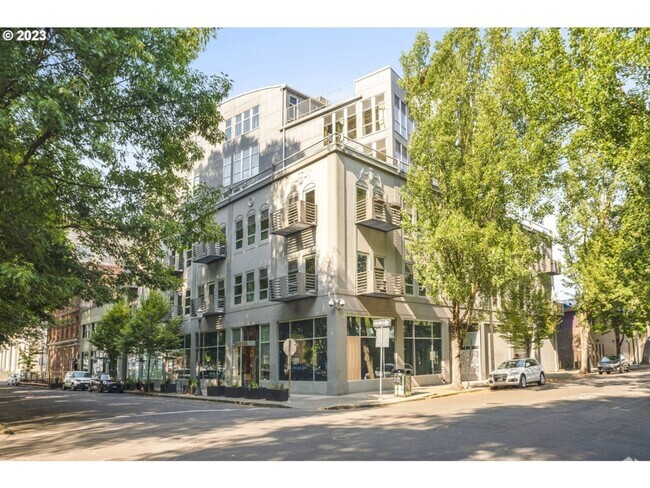 Building Photo - Huge Pearl District Modern Industrial Stud... Rental