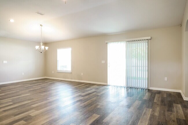 Photo - 1830 Samuel Adams Ct