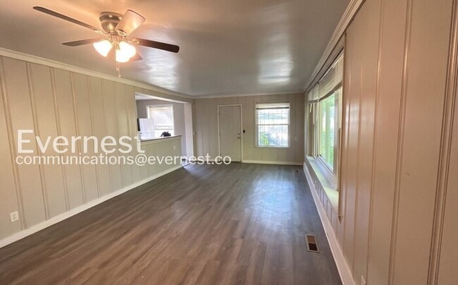 Photo - 616 26th St SW