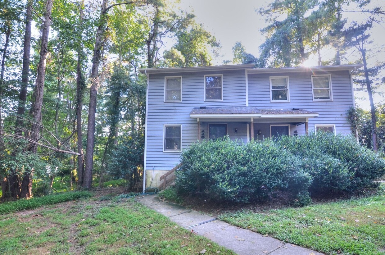 AVAILABLE AUGUST 2025 - Walk to Downtown C... - AVAILABLE AUGUST 2025 - Walk to Downtown C...