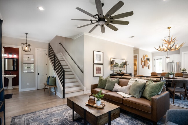 Photo - 100 Moss St Unidad ID1071606P