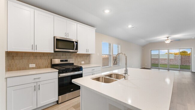 Photo - 1008 Chestnut Dr