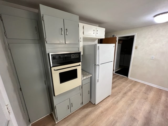 Kitchen - 3260 Buffalo Rd