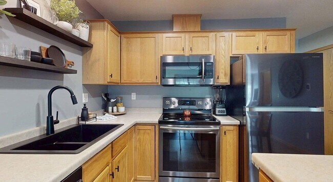 Photo - 3057 Venice Ln NW