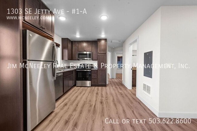 Photo - 1303 SE Jetty Ave Unit #1-A