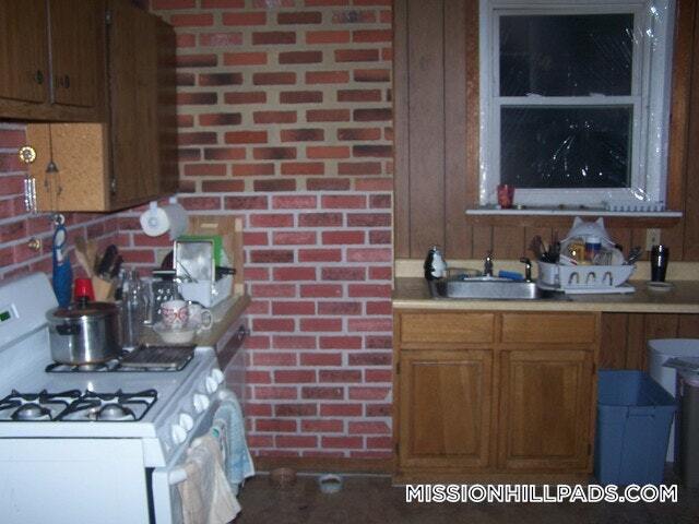 Photo - 71 S Huntington Ave Unidad 3