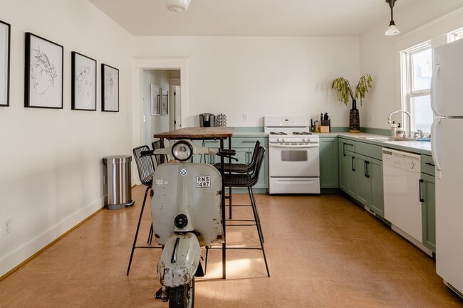 Photo - 4065 N Mississippi Ave Unit 4