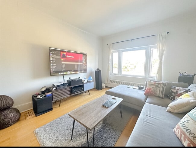 Photo - 16 White Street Pl Unidad 3##