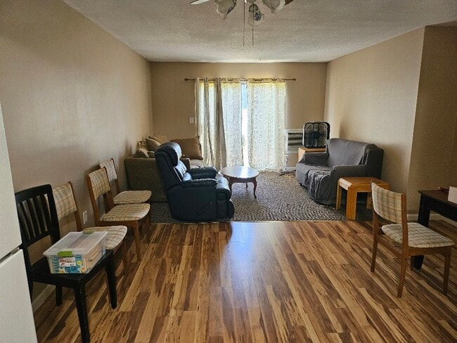 Building Photo - 470 Danbury Rd Unit 5 Rental