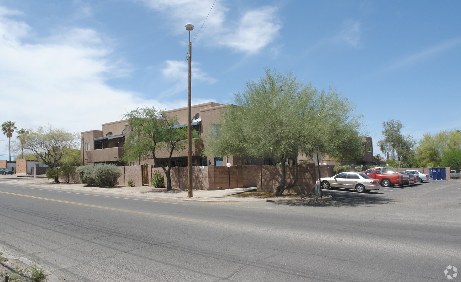 Photo - Meadow Park Apartments