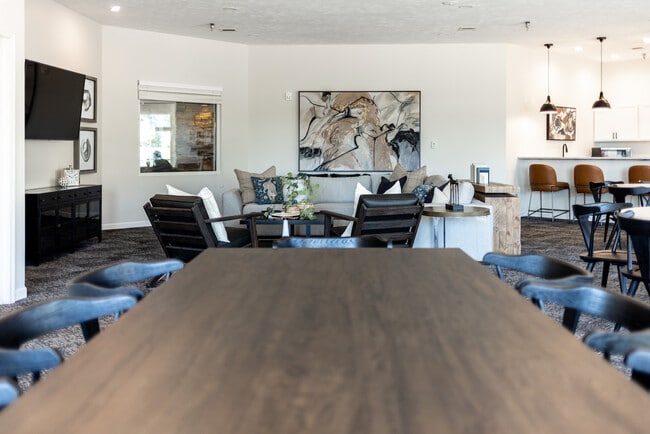 Donegal Pointe Apartments