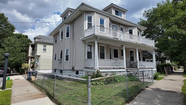 Photo - 245 Broadway Unit 2