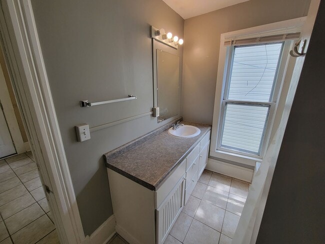Photo - 1206 E 3rd St Unit Apt. A