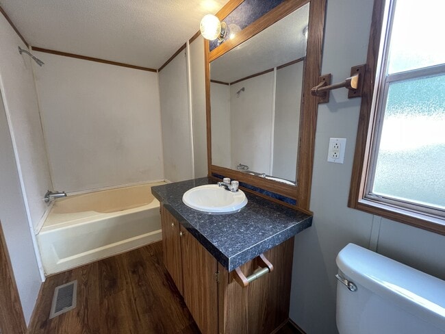 Photo - 19006 County Rd 4104 Casa