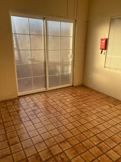 Building Photo - 94-331-331 Kahualena St Unit 3 Rental