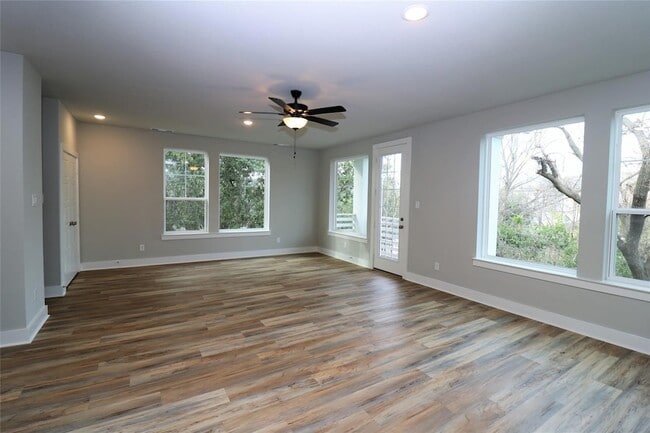 Photo - 4932 Hidden Grove Dr