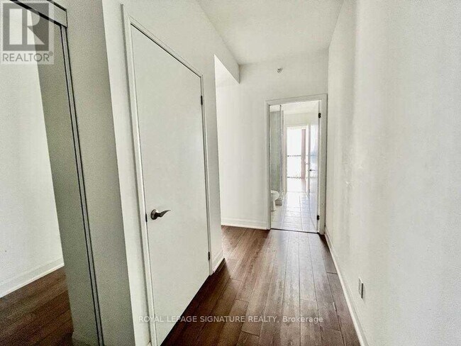 Photo - 2910 Hwy 7 Unité 1703