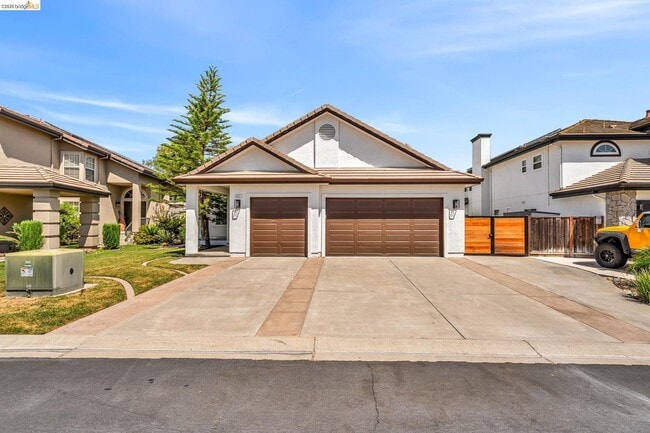 Photo - 2317 Wayfarer Dr