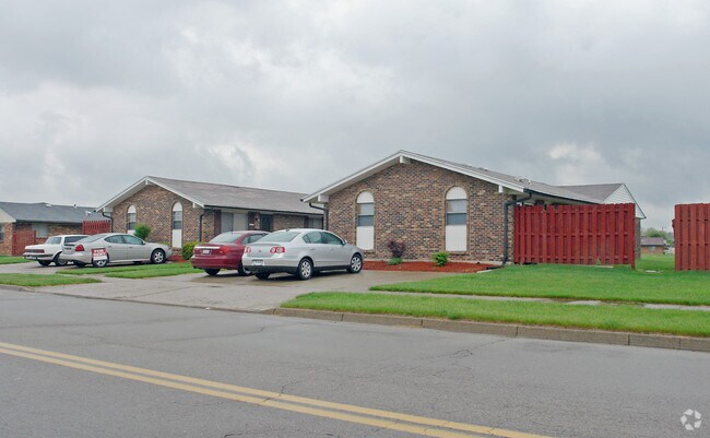 Photo - 5522 Fisher Dr Apartments