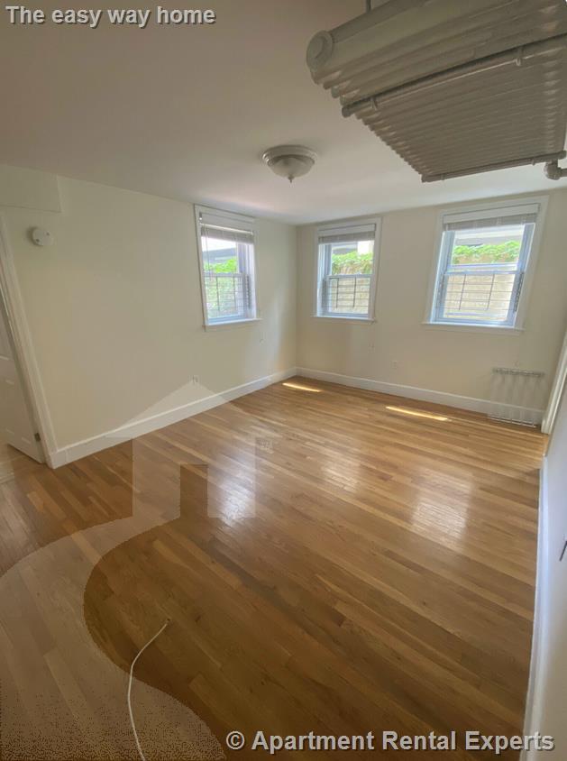 Photo - 14 Centre St Unidad #3