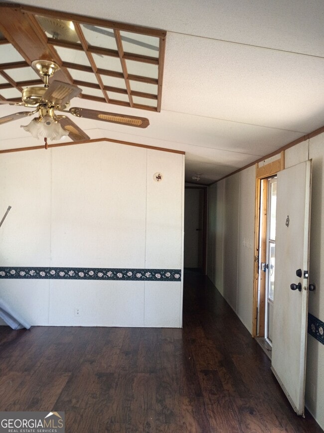 Photo - 3882 Wendell St