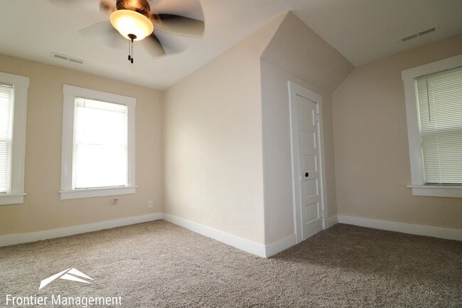 Photo - 505 Bluemont Ave Unit 2