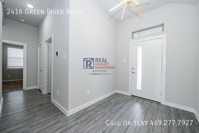 Photo - 2416 Green River Rd